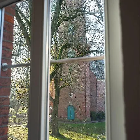 Nordisches Wohlfuehlnest In Der Leeraner Altstadt * Leer